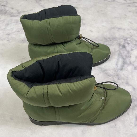 J. Crew Elsa Primaloft Puffer Snow Boots Olive Green NWOB - Picture 2 of 10